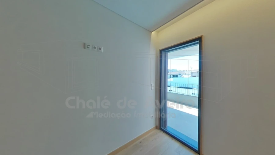 Apartamento T2 para Venda em Glória e Vera Cruz Foto 32