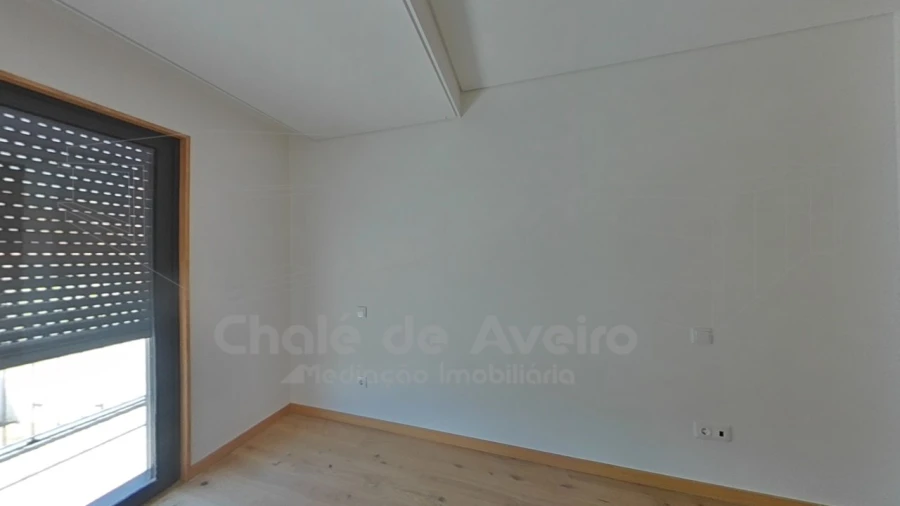 Apartamento T2 para Venda em Glória e Vera Cruz Foto 23