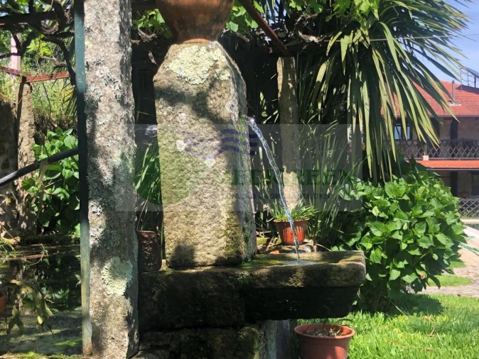 Moradia T3 para Venda em Couto de Esteves Foto 18