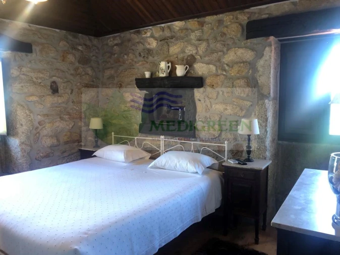 Moradia T3 para Venda em Couto de Esteves Foto 23