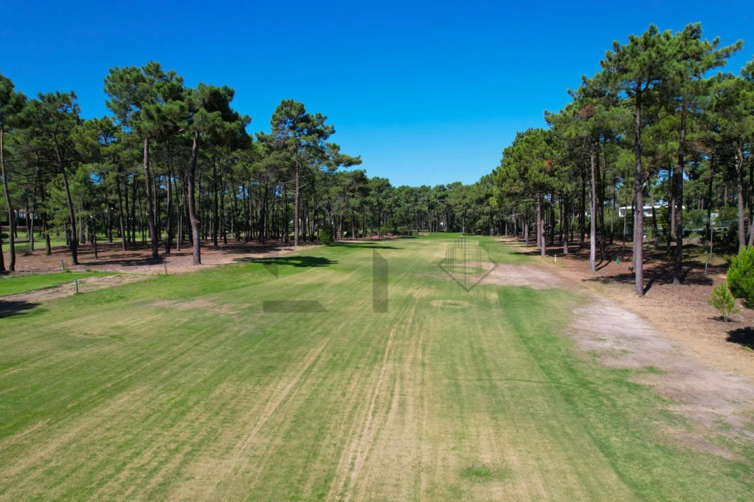 Moradia T5 para Venda em Charneca de Caparica e Sobreda Foto 26