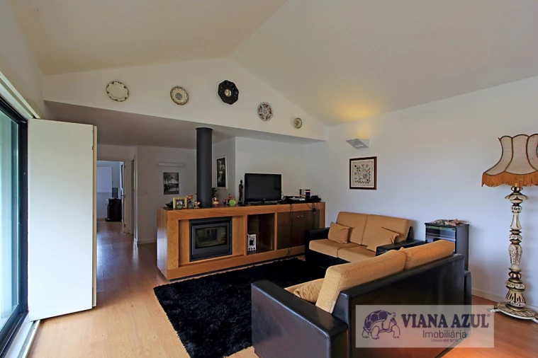 Quinta T4 para Venda em Serdedelo Foto 6