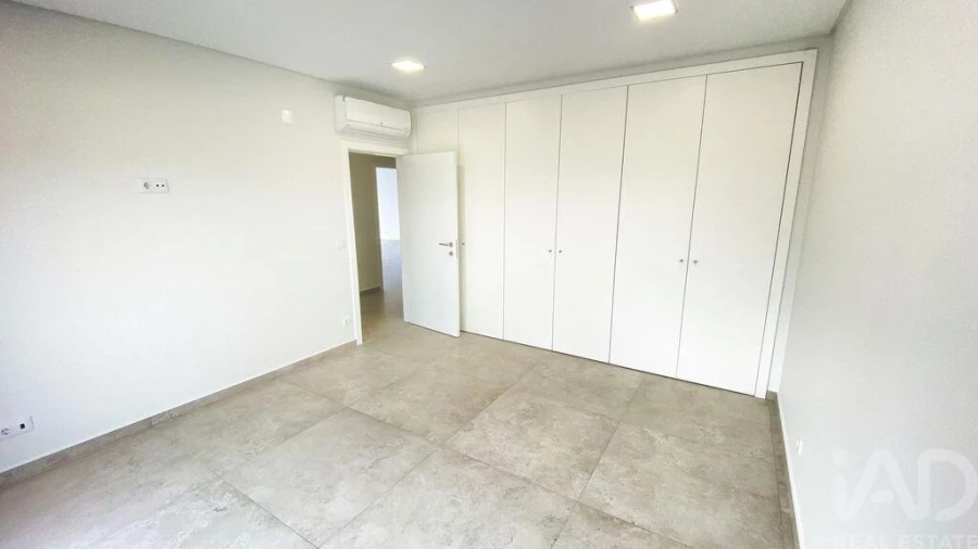 Moradia T4 para Venda em Ericeira Foto 11