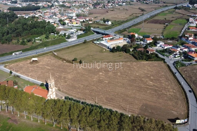 Terreno para Venda em Alvelos Foto 11