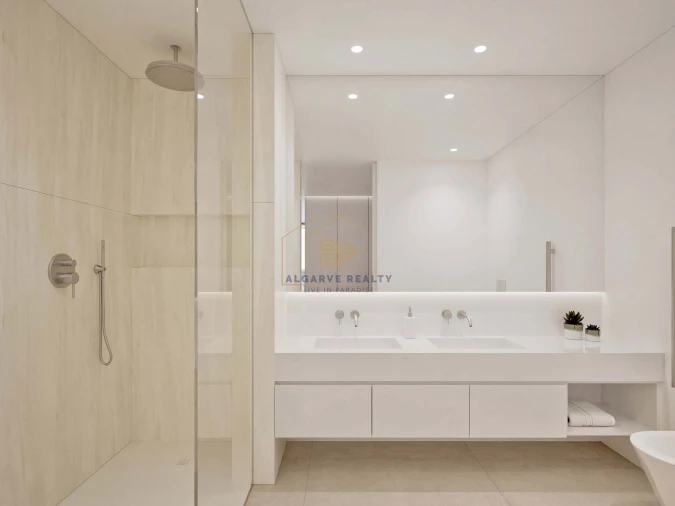 Negócio para Venda em Lagos (São Sebastião e Santa Maria) Foto 4