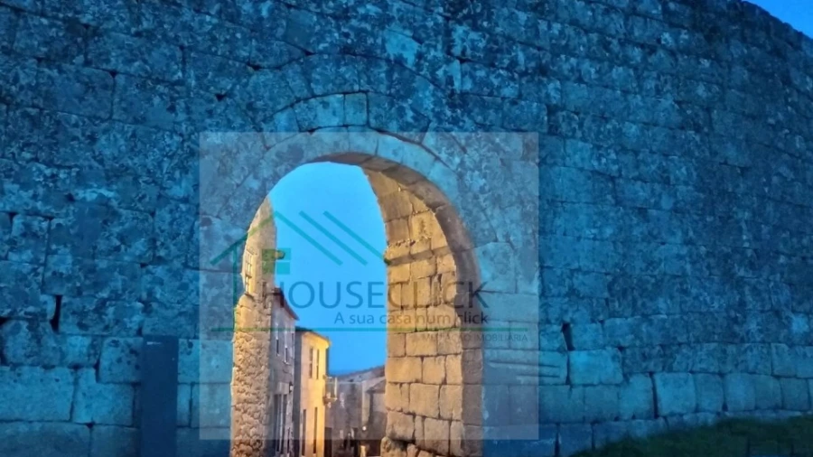 Moradia T1 para Arrendamento férias em Sortelha