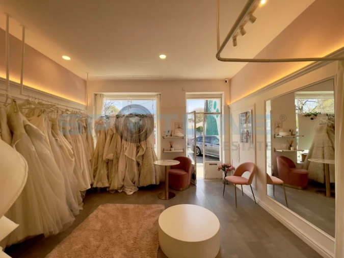 Loja para Arrendamento em Alvalade Foto 5