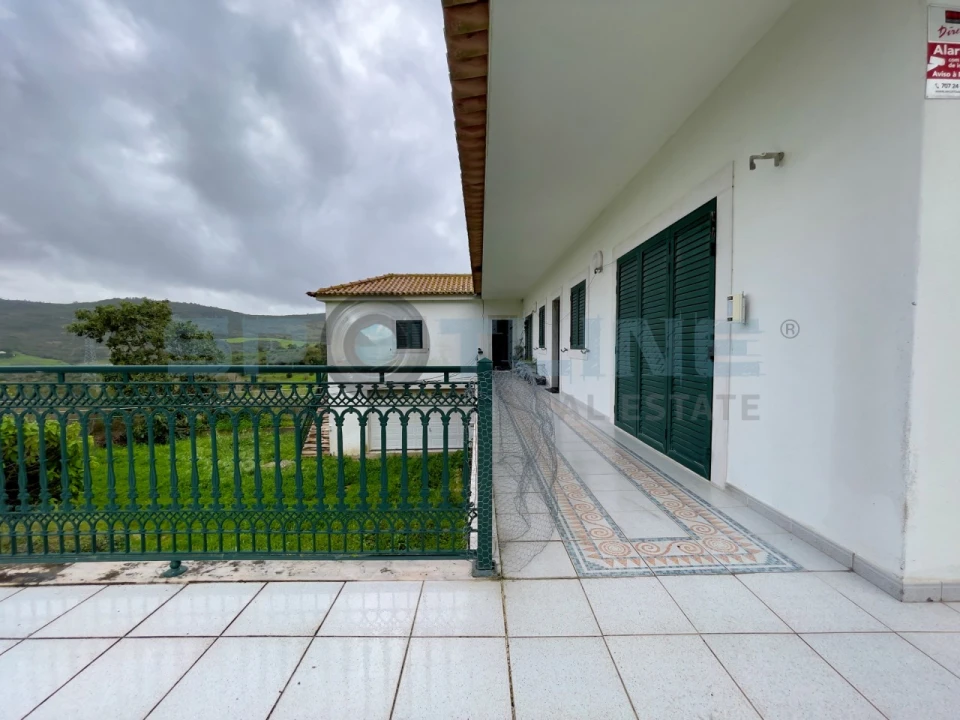 Moradia T9 para Venda em Alhandra, São João dos Montes e Calhandriz Foto 3