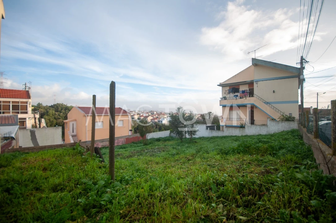 Terreno para Venda em Santa Iria de Azoia, São João da Talha e Bobadela Foto 12
