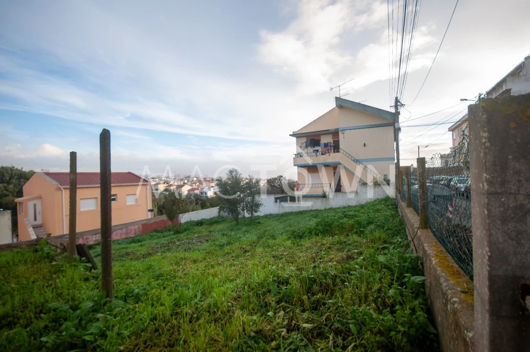 Terreno para Venda em Santa Iria de Azoia, São João da Talha e Bobadela Foto 17