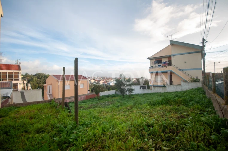 Terreno para Venda em Santa Iria de Azoia, São João da Talha e Bobadela Foto 14