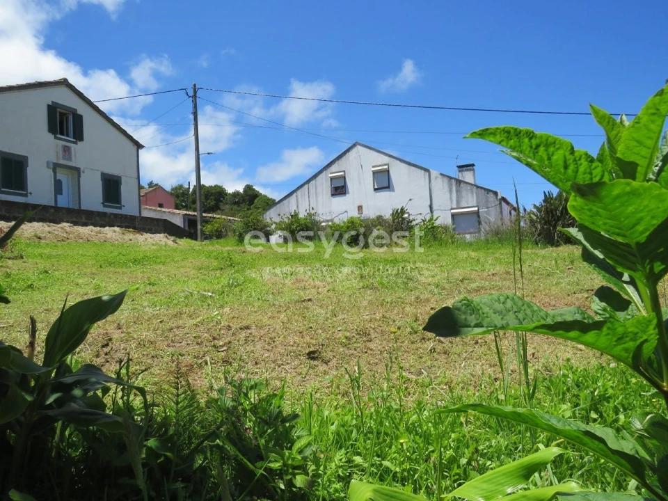 Moradia T3 para Venda em Remedios Foto 23