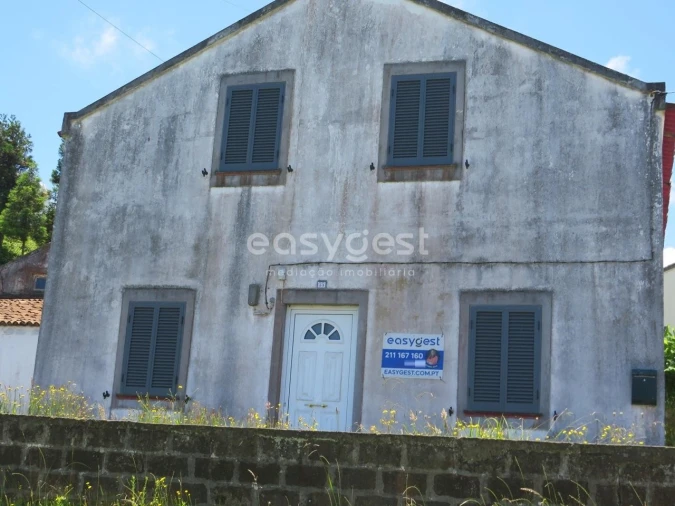 Moradia T3 para Venda em Remedios Foto 2