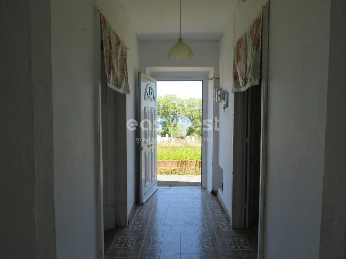 Moradia T3 para Venda em Remedios Foto 3