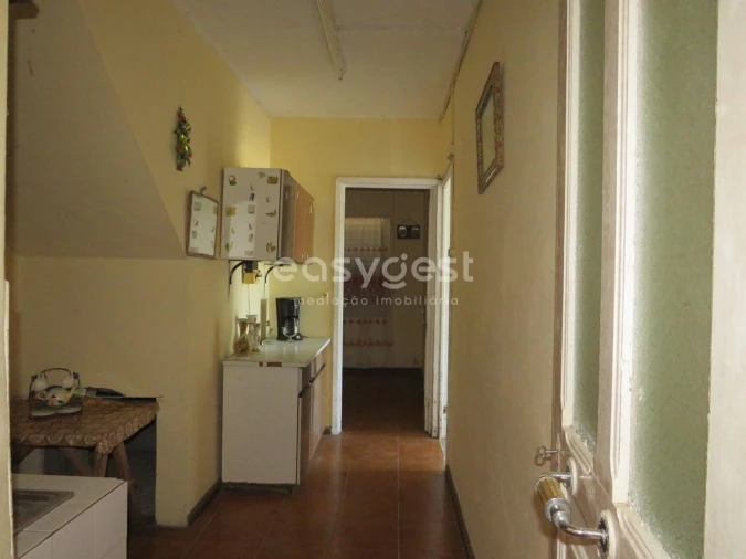 Moradia T3 para Venda em Remedios Foto 7