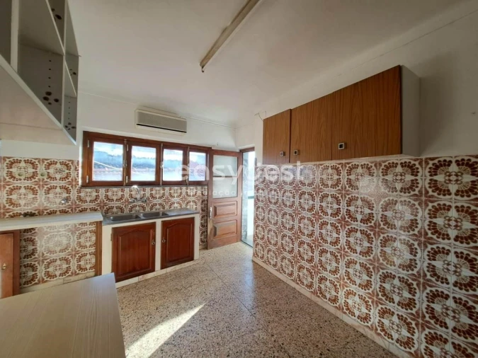 Moradia T4 para Venda em Vila Nova da Baronia Foto 2