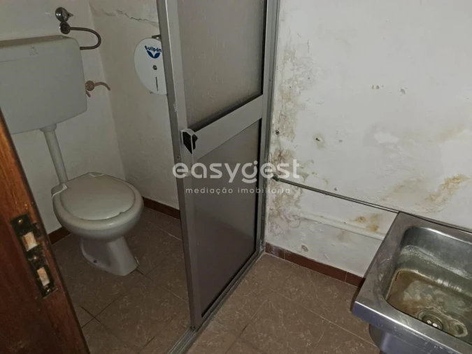 Moradia T4 para Venda em Vila Nova da Baronia Foto 26