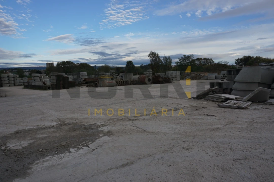 Armazém para Venda em Sé Nova, Santa Cruz, Almedina e São Bartolomeu Foto 17