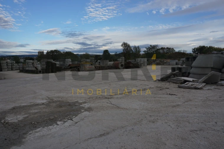 Armazém para Venda em Sé Nova, Santa Cruz, Almedina e São Bartolomeu Foto 17