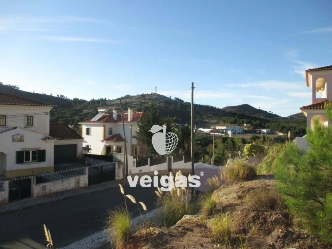 Terreno para Venda em Venda do Pinheiro e Santo Estêvão das Galés Foto 3