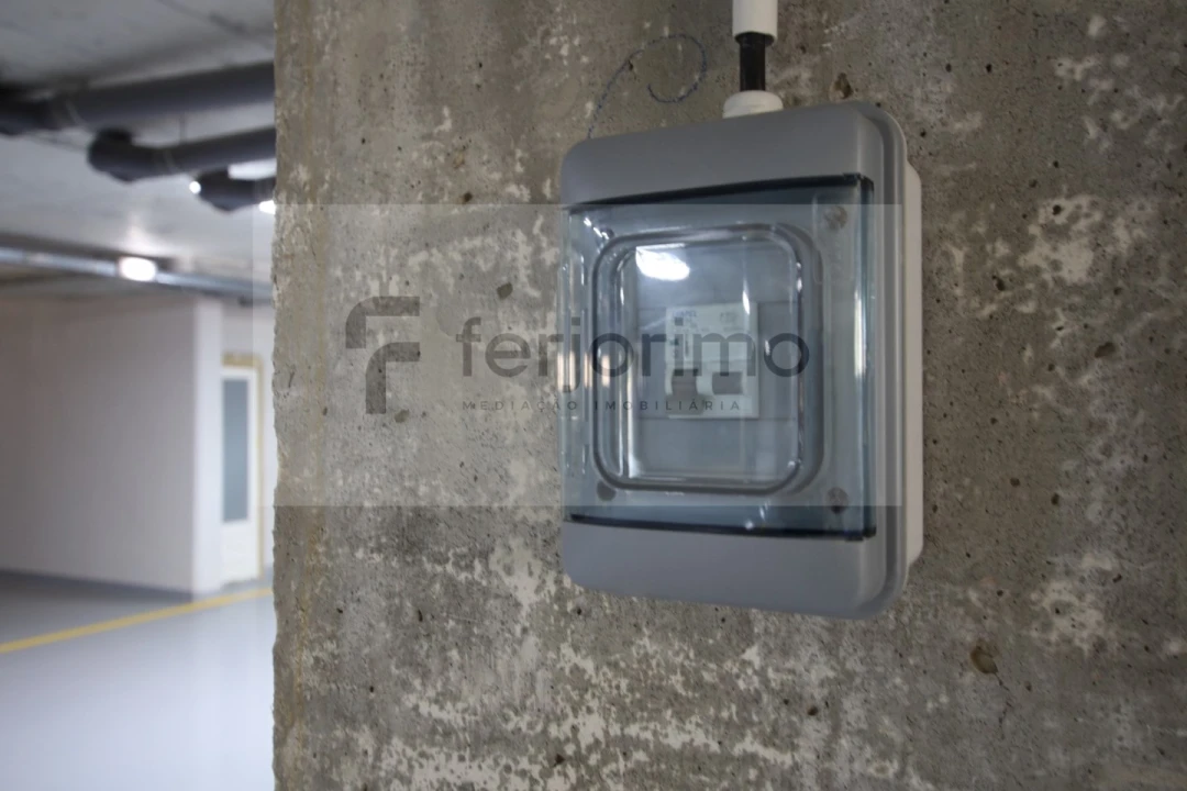 Apartamento T2 para Venda em Creixomil Foto 46