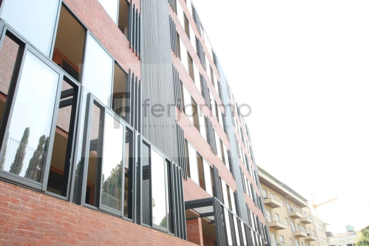 Apartamento T2 para Venda em Creixomil Foto 40