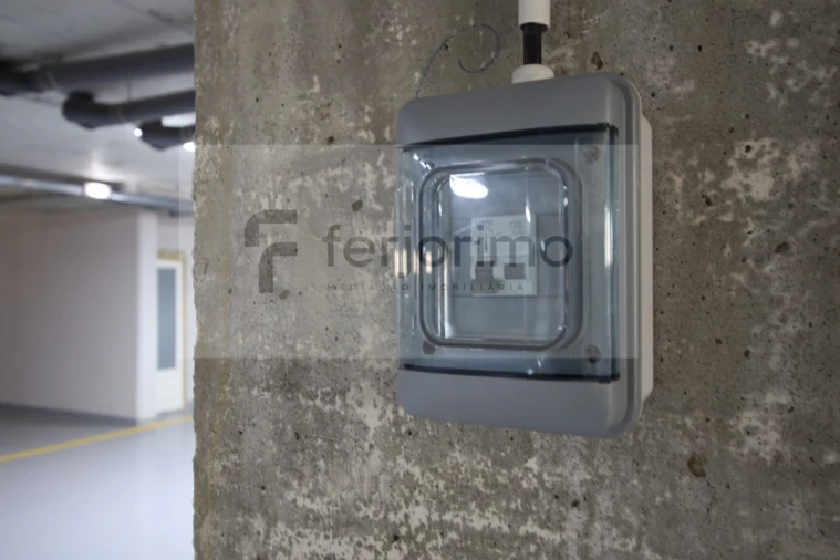 Apartamento T2 para Venda em Creixomil Foto 46