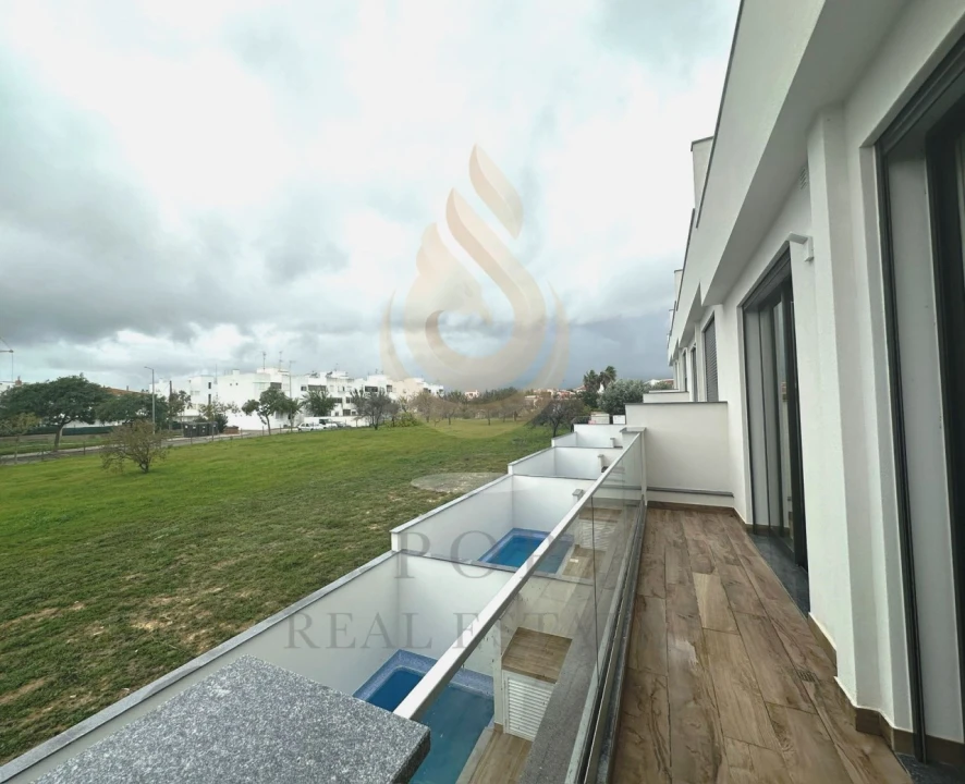 Moradia T3 para Venda em Pechão Foto 17