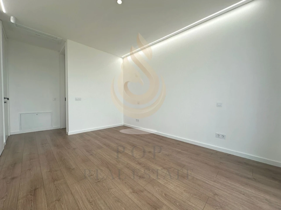 Moradia T3 para Venda em Pechão Foto 5