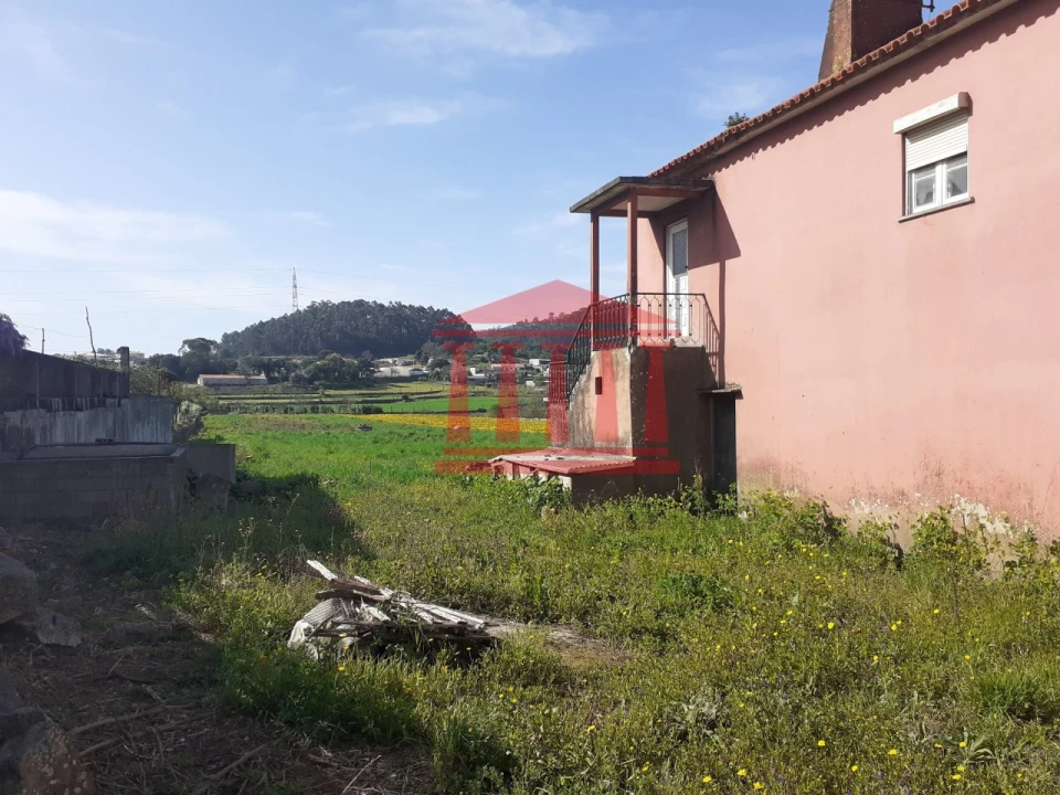 Moradia T3 para Venda em Carvalhal Foto 7