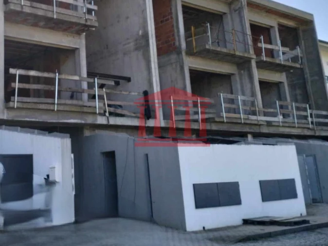 Moradia T3 para Venda em Tamel (São Verissimo) Foto 7