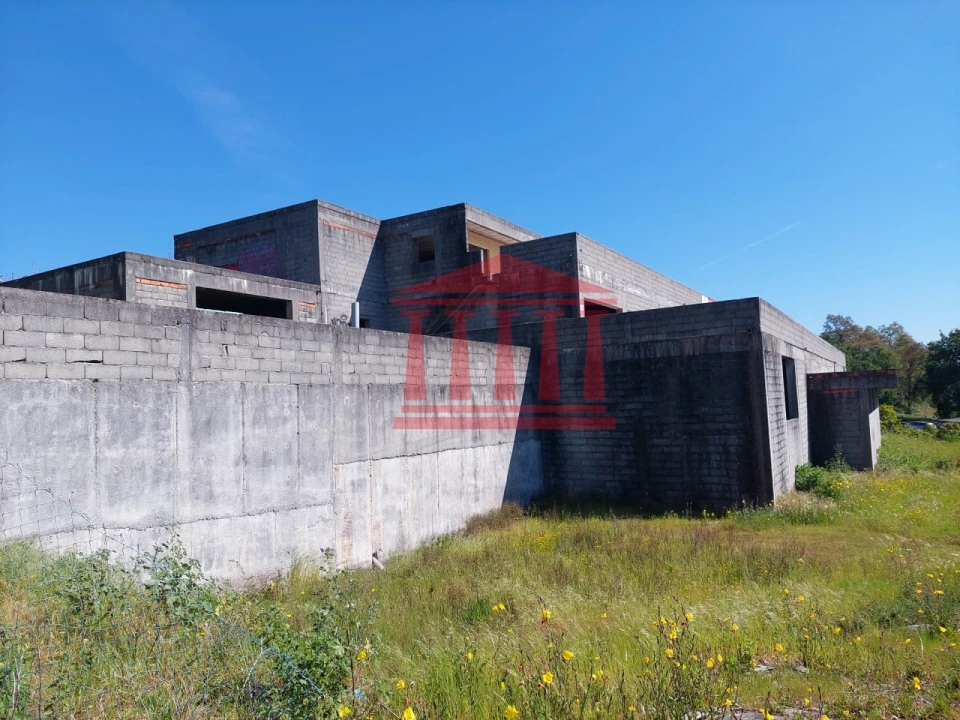 Prédio para Venda em Barcelos, V.Boa, V.Frescainha Foto 5