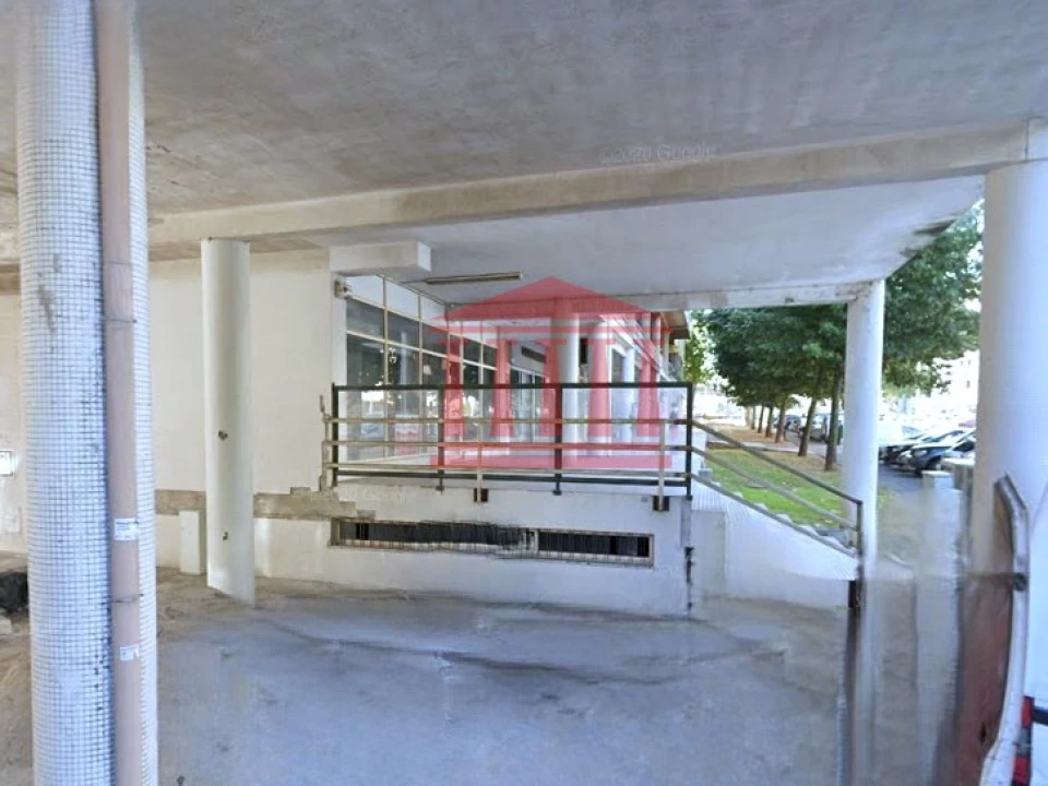 Loja para Venda em Arcozelo Foto 4