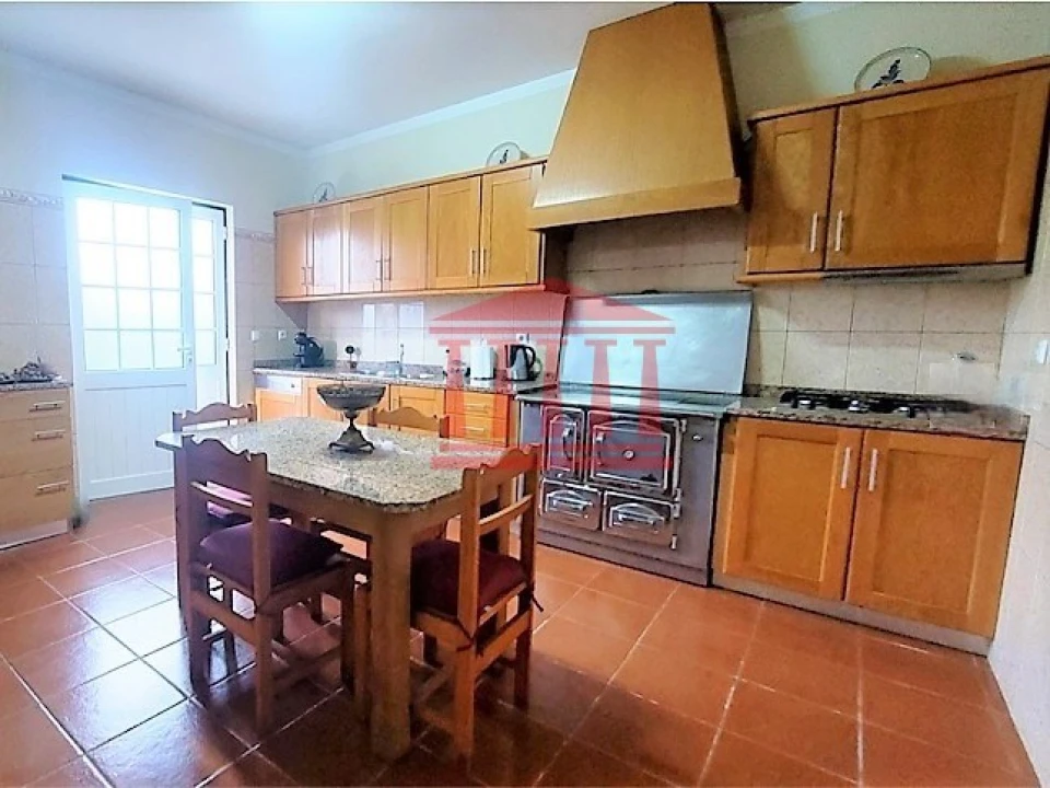 Moradia T3 para Venda em Durrães e Tregosa Foto 4