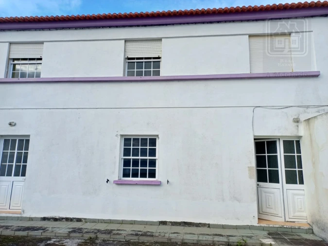Apartamento T1 para Venda em Calheta Foto 2