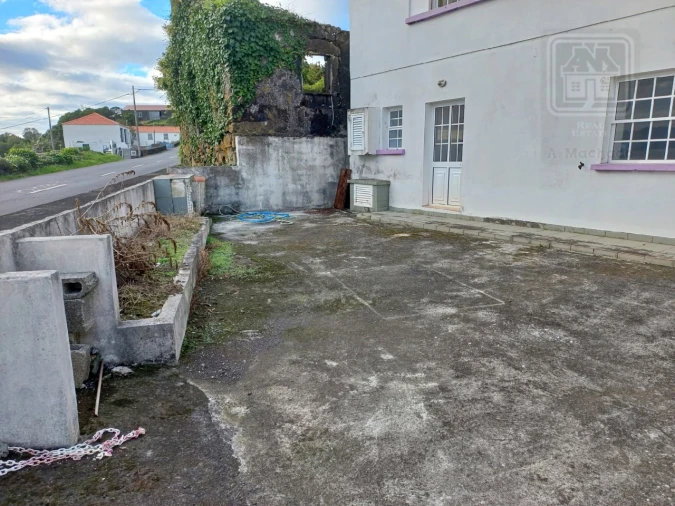 Apartamento T1 para Venda em Calheta Foto 3