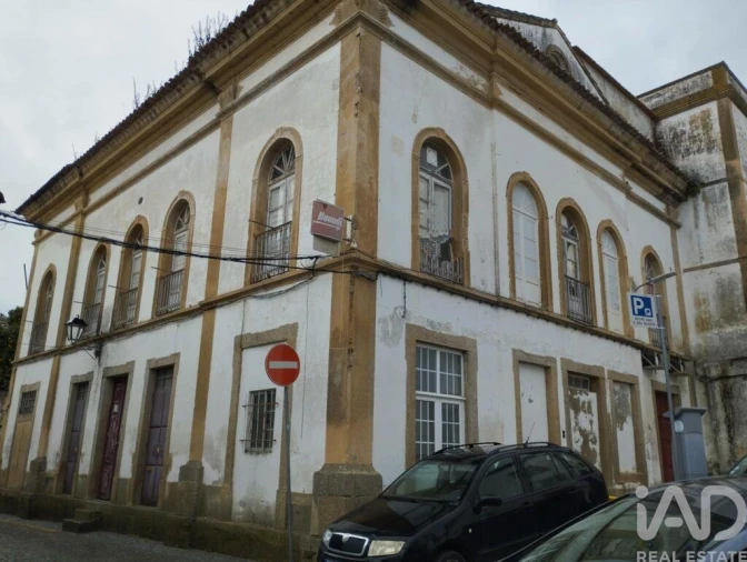 Prédio para Venda em Ribeira de Nisa e Carreiras Foto 1