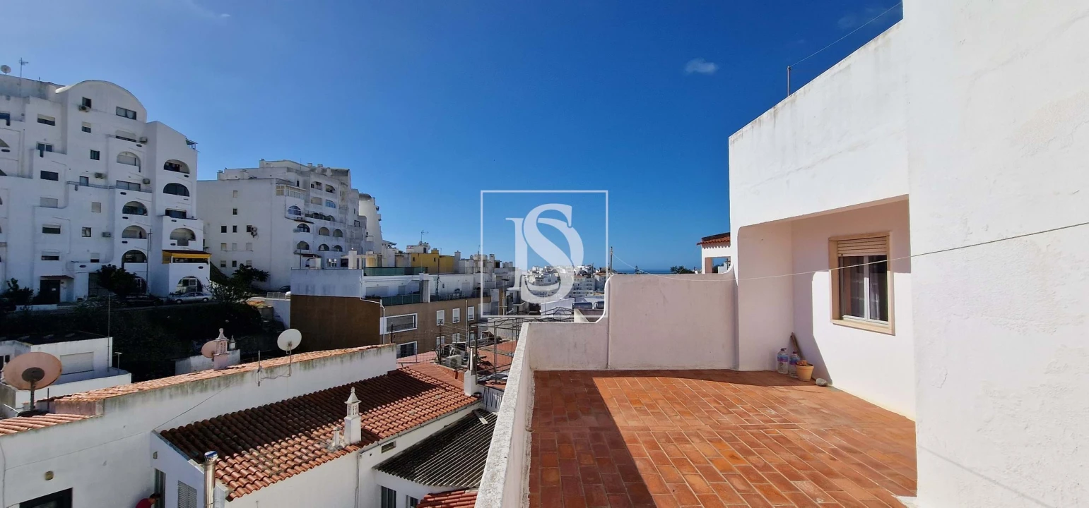 Moradia T4 para Venda em Albufeira e Olhos de Água Foto 15