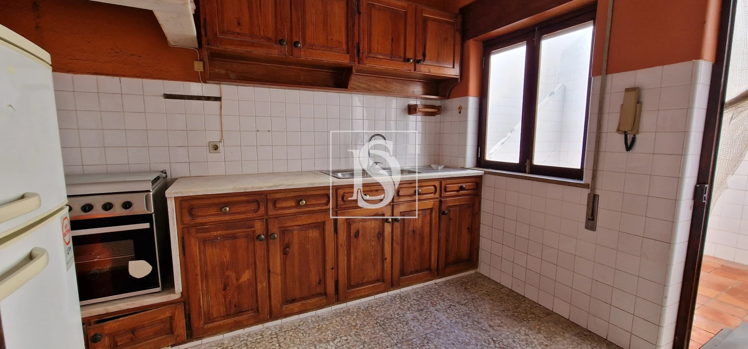 Moradia T4 para Venda em Albufeira e Olhos de Água Foto 12