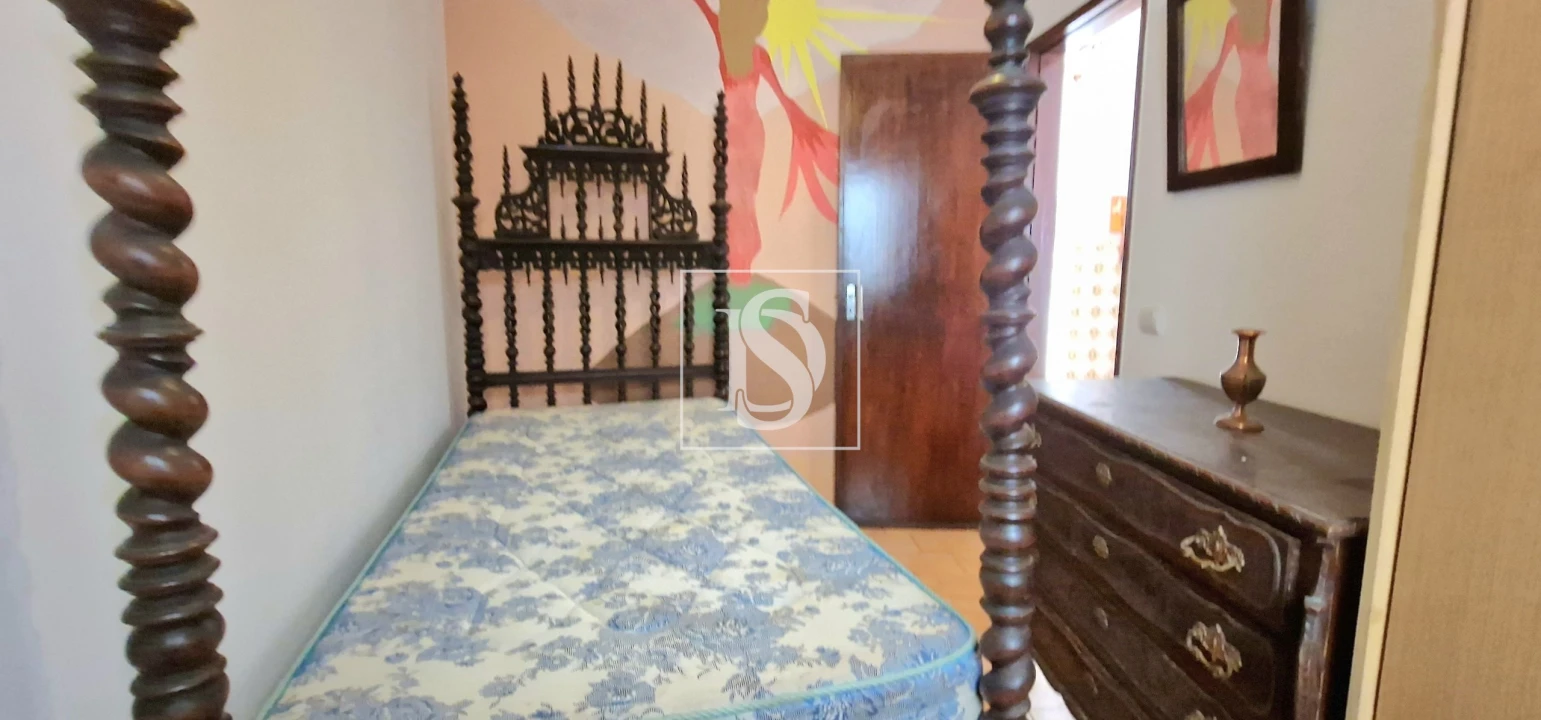 Moradia T4 para Venda em Albufeira e Olhos de Água Foto 9