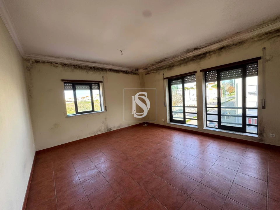 Apartamento T4 para Venda em Alter do Chão Foto 3