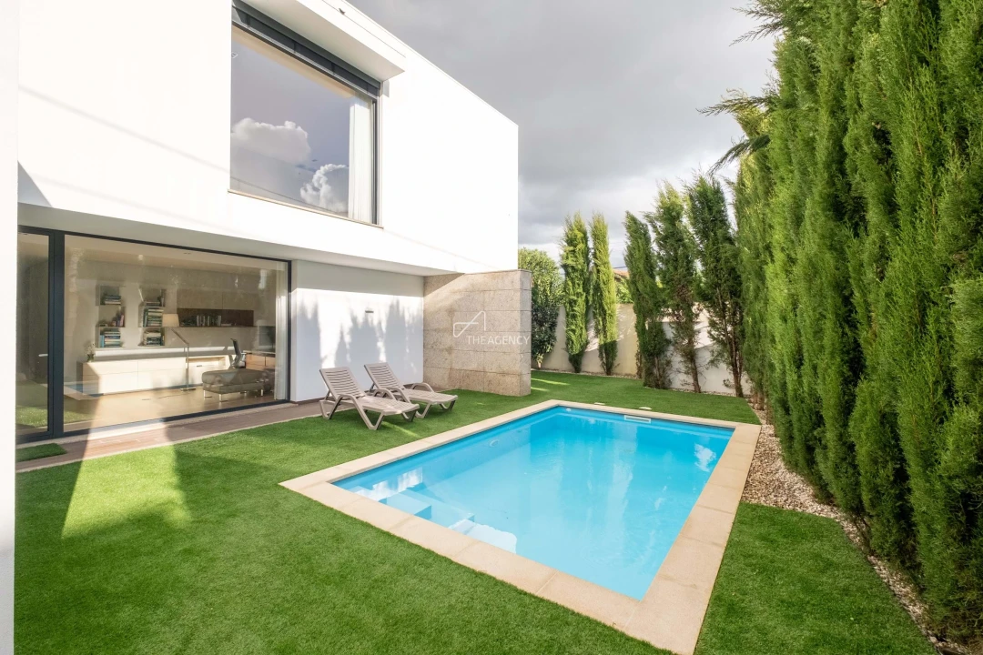 Moradia T7 para Venda em Meixomil Foto 7