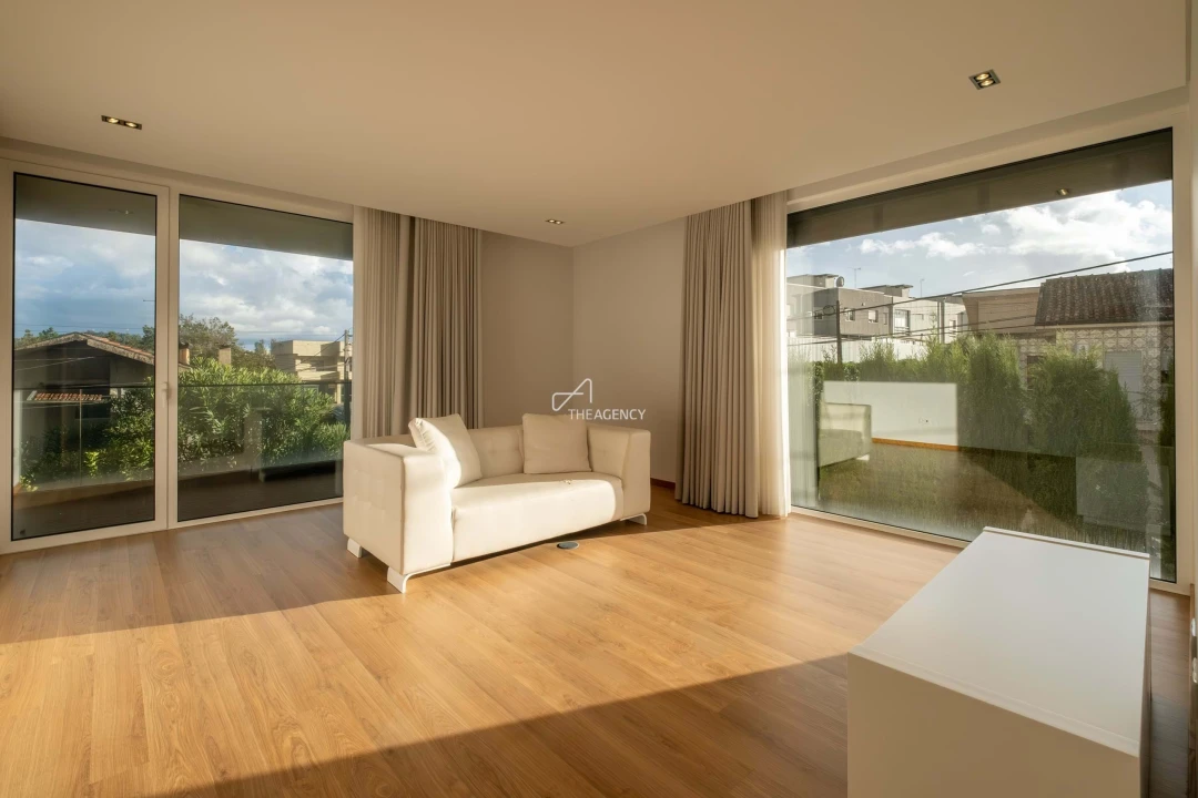 Moradia T7 para Venda em Meixomil Foto 24