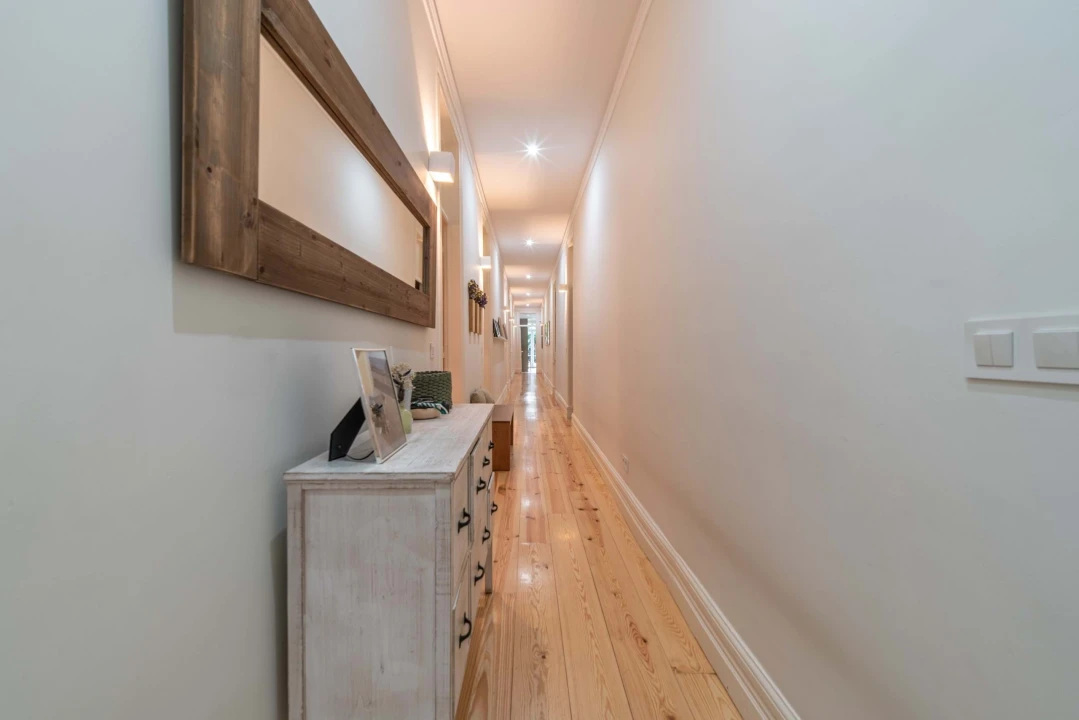 Apartamento T5 para Venda em Avenidas Novas Foto 22