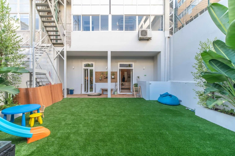 Apartamento T5 para Venda em Avenidas Novas Foto 16