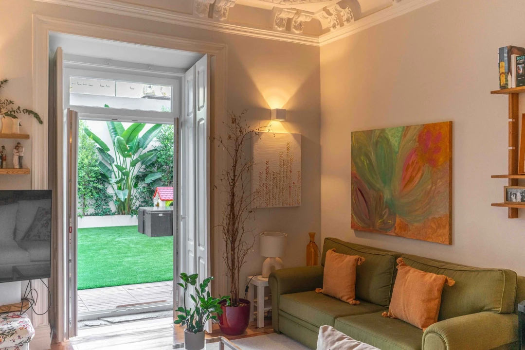 Apartamento T5 para Venda em Avenidas Novas Foto 5