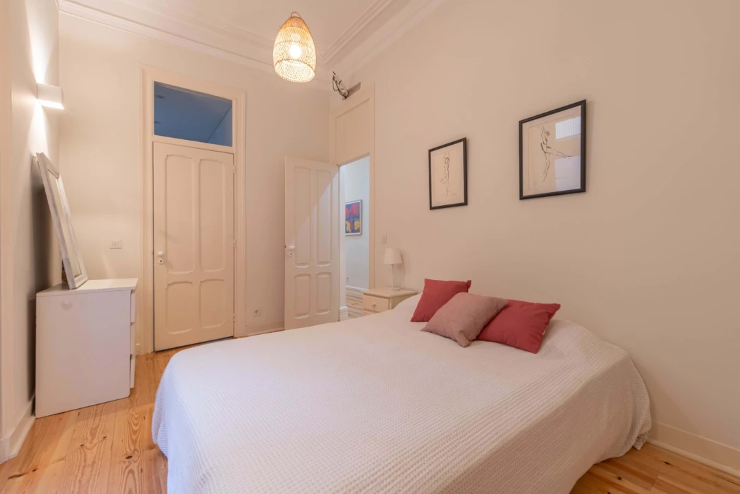 Apartamento T5 para Venda em Avenidas Novas Foto 35