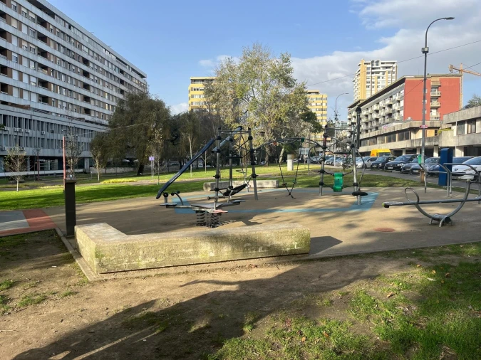 Apartamento T4 para Venda em Lordelo do Ouro e Massarelos Foto 8