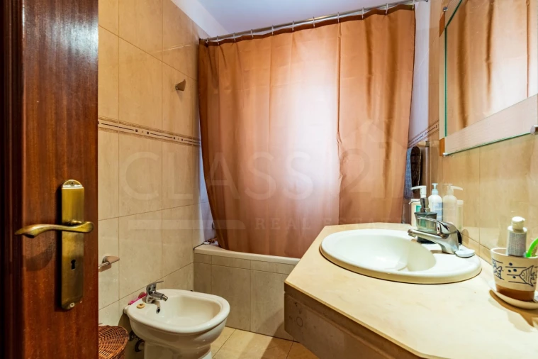 Moradia T3 para Venda em Imaculado Coração de Maria Foto 12