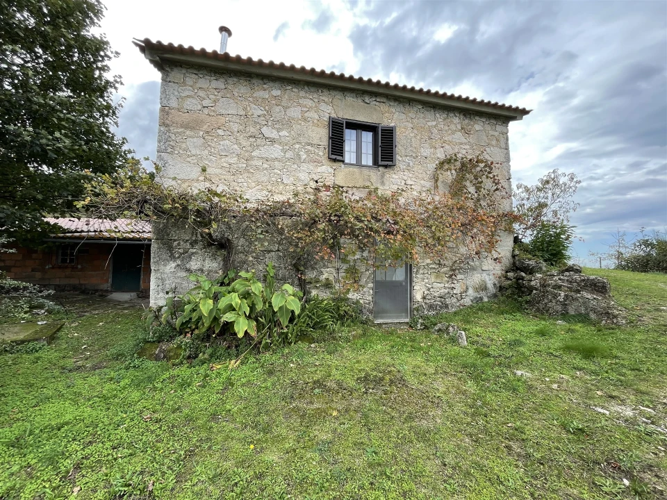 Quinta T2 para Venda em Aldeias e Mangualde da Serra Foto 4